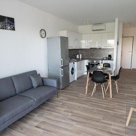 Cozy Apartment In Palaio Faliro With A Great View アテネ エクステリア 写真